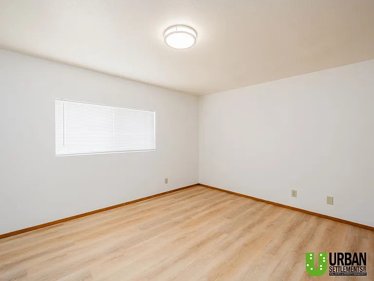 3533 E Upriver Dr #3533 — Photo 2