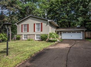 7148 Windgate Rd, Woodbury, MN 55125