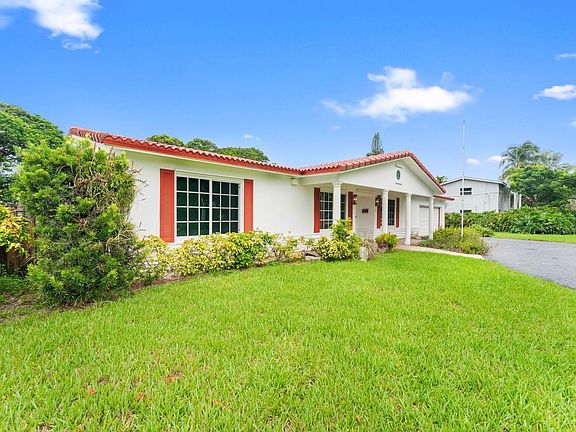 4th image of 801 NW 45th Avenue