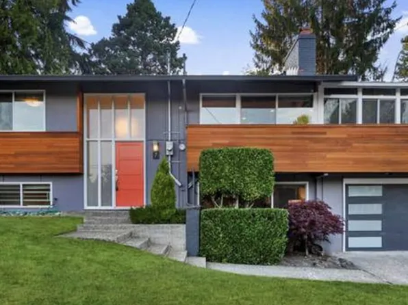 7 165th Ave NE, Bellevue, WA 98008