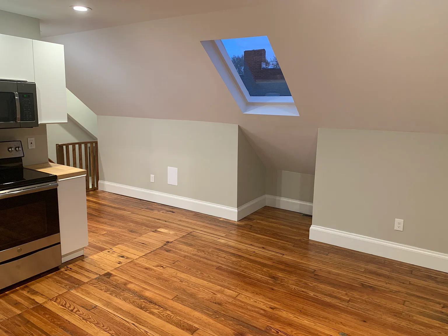 2 bed, $895 — Photo 3