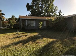 7526 SW 8th St, North Lauderdale, FL 33068