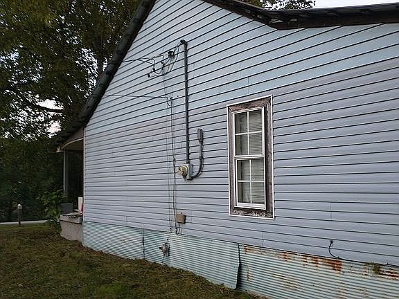 4th image of 1790 York Hwy