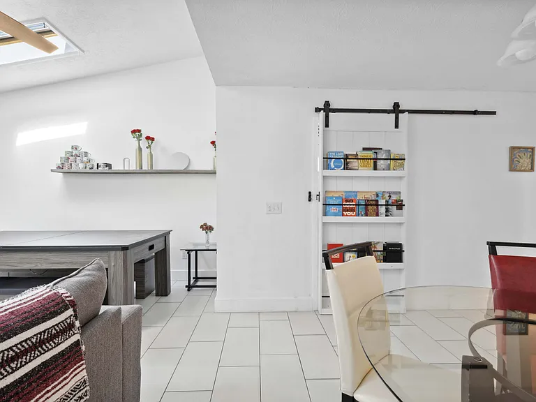 219 Arricola Ave #B — Photo 23