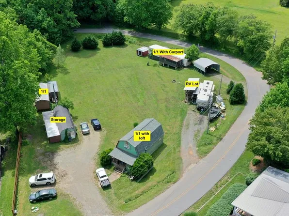 6994 Clarence Nichols Rd, Young Harris, GA 30582