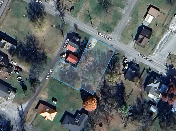112 E Young St, Princeton, KY 42445