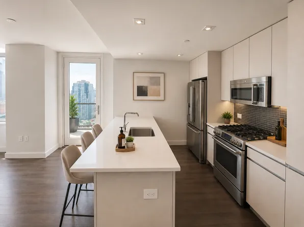309 Gold Street image 1 of 16