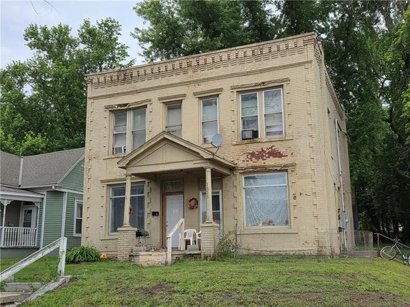 1325 Mitchell Ave, Saint Joseph, MO 64503