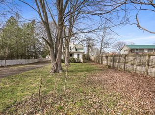 21 Brewster St, Johnson City, NY