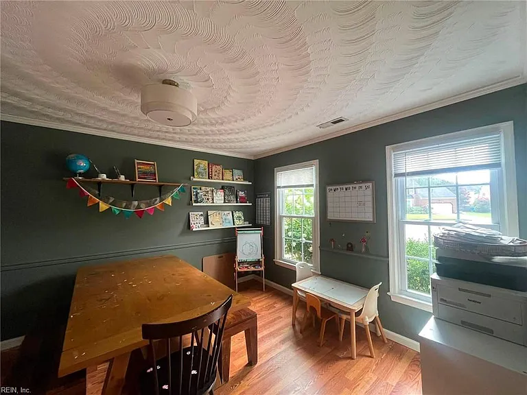 2505 Castle Hill Ct — Photo 12