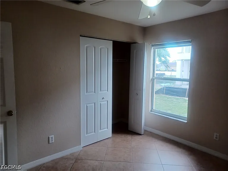 100 SW Trafalgar Pkwy #104 — Photo 17