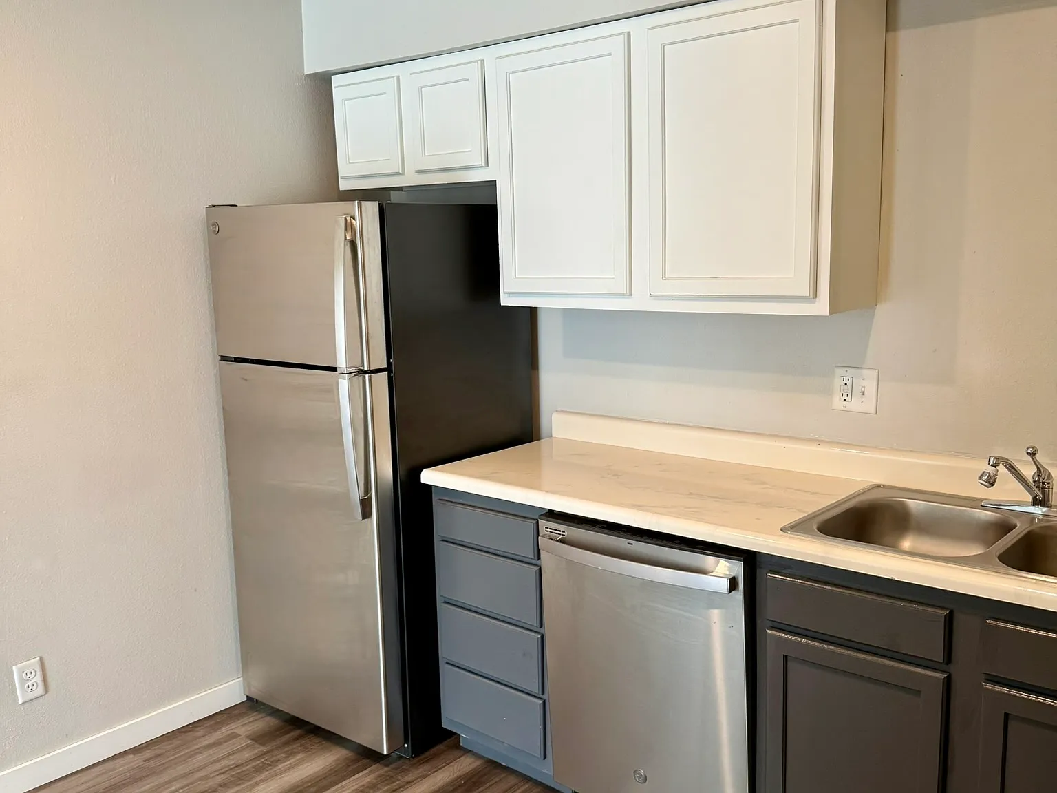 3 bed, $1,429 — Photo 3