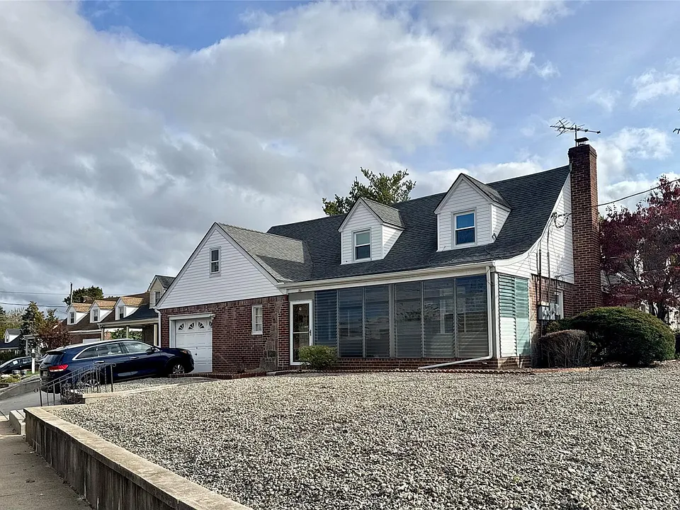 29 N Long Beach Rd #1