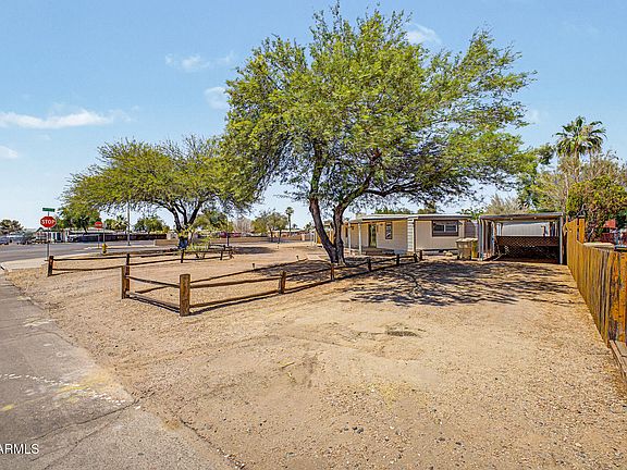 3rd image of 15801 N 67TH Avenue