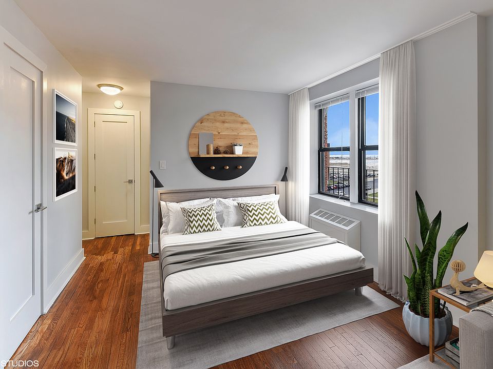 2nd image of 20-53 Seagirt Blvd #5B