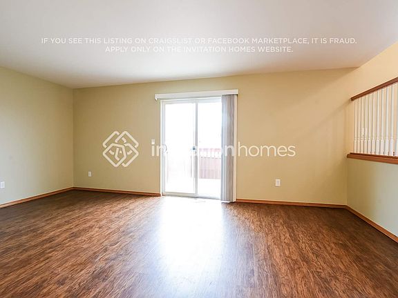 5th image of 3705 72nd Ave NE