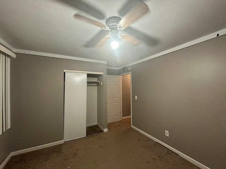 4471 Croissant St — Photo 17