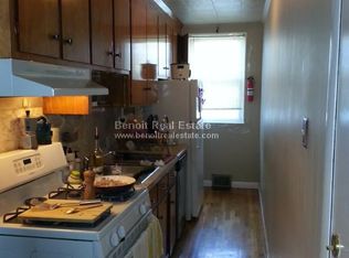 45 Berkeley St #1, Somerville, MA 02143