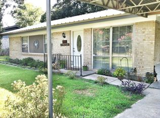 919 Patterson St, Carthage, TX 75633