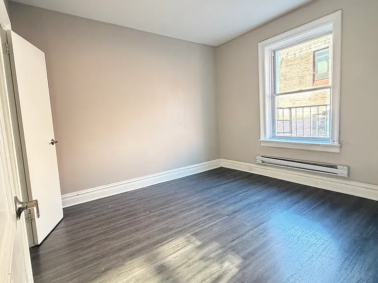 104 Belmont Ave #4C — Photo 4