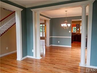 4th image of 1385 Ciara Dr