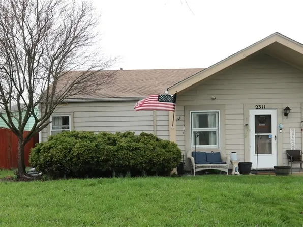 2311 Eden Ln, Dayton, OH 45431