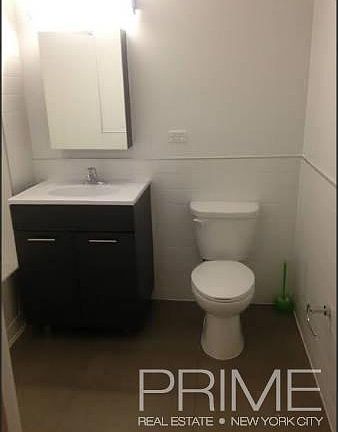 4th image of 401 W 25th St APT 2I
