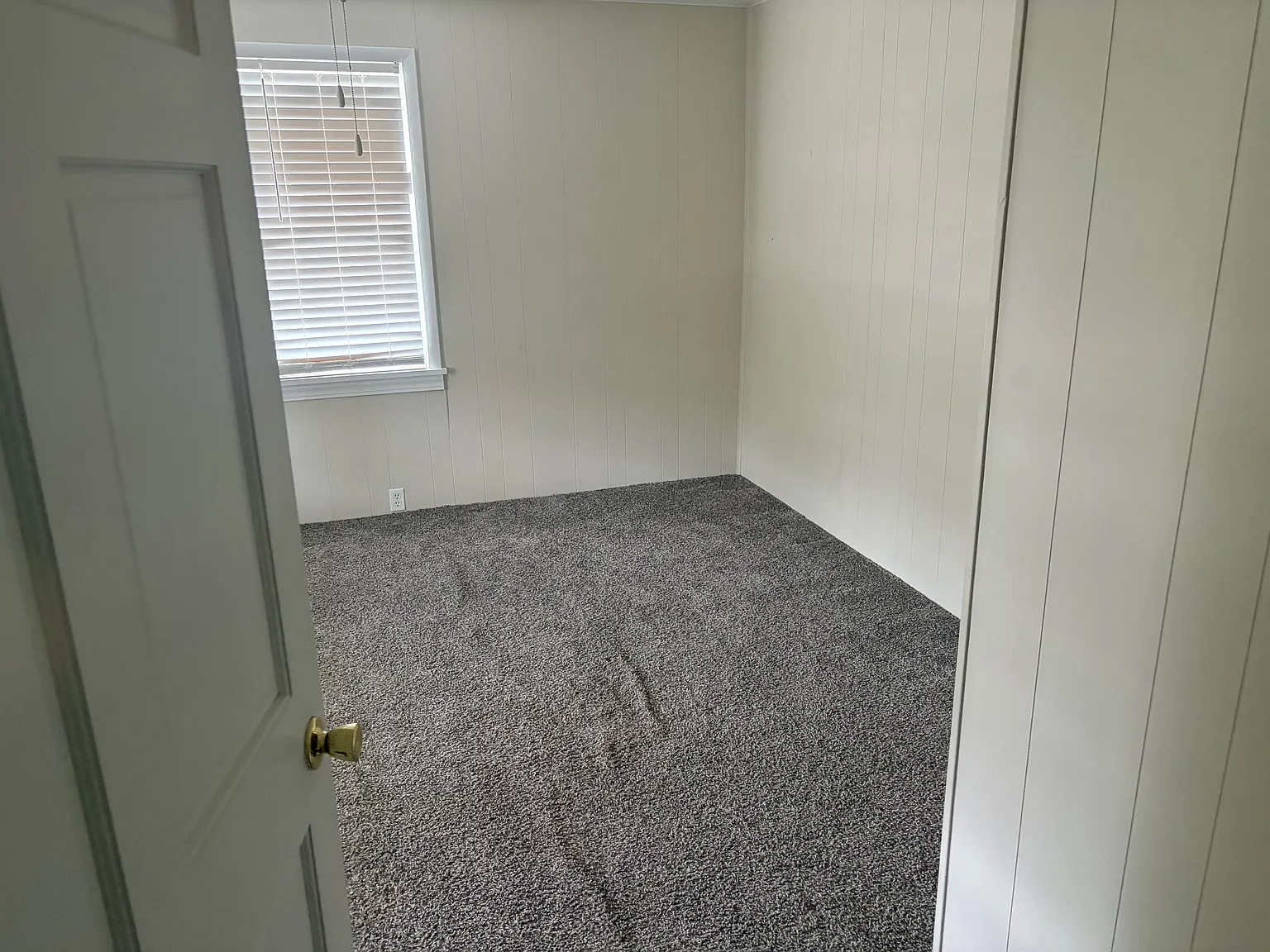 2 bed, 1.5 bath, 1110 sqft, $1,200 — Photo 2