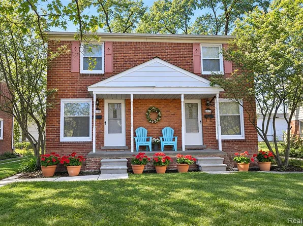 1515 W Farnum Ave, Royal Oak, MI 48067