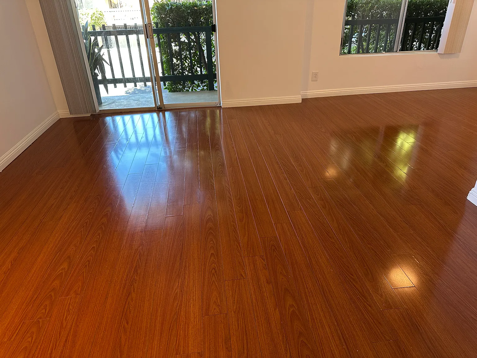 2 bed, 1013 sqft, $3,595 — Photo 2