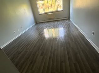 2250 W College Ave #3, Milwaukee, WI 53221