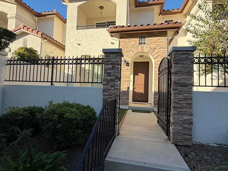 1194 Vista Canyon Ln #17 — Photo 5