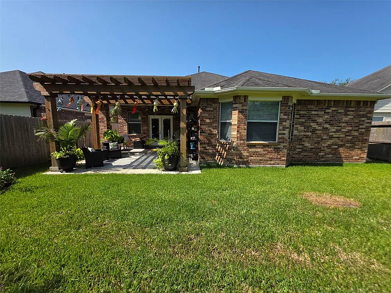 6158 Cornell Ln — Photo 18