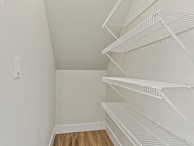 208 W A St #2 — Photo 9