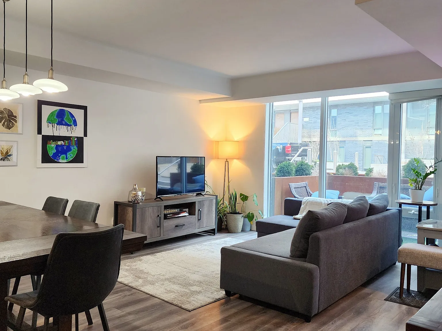 3 bed, $3,250 — Photo 2