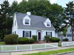 4 Harding Rd, Melrose, MA 02176