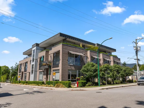 1591 Bowser Ave #202, North Vancouver, BC V7P 2Y4