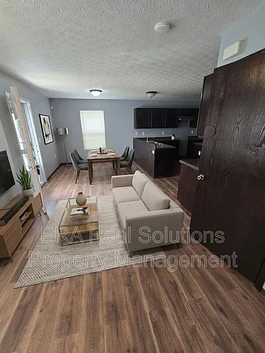 137 N Guilford Ave Photo 1
