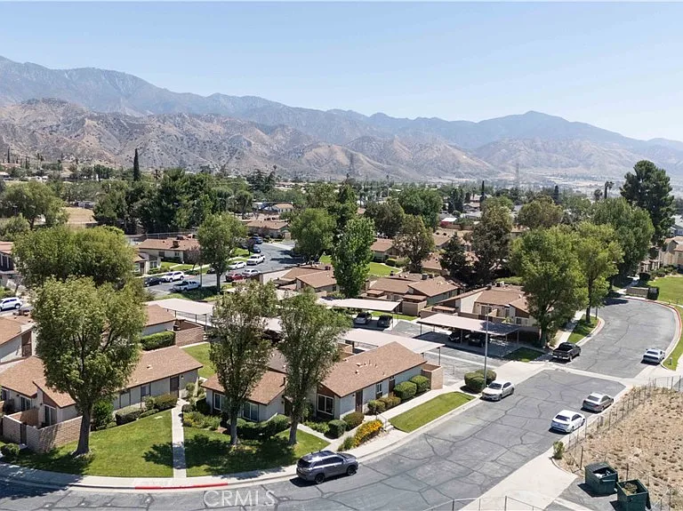 1272 Vista Serena Ave — Photo 19