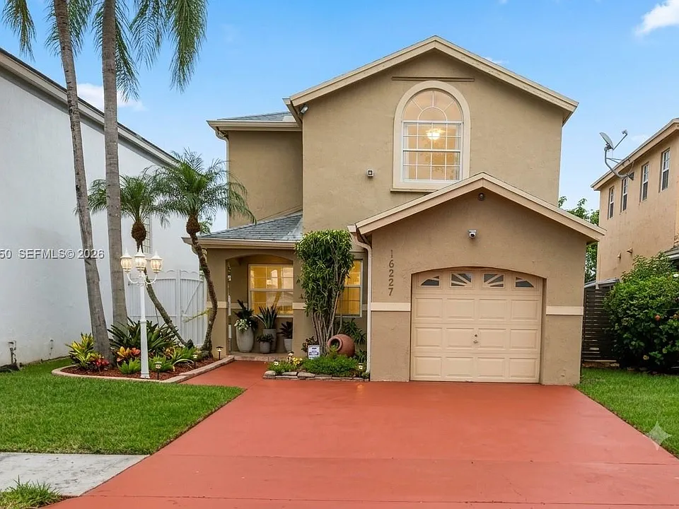 16227 SW 139th Ct
