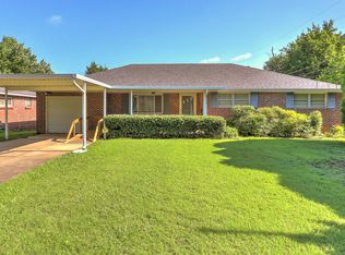 819 W Cleveland Ave, Sapulpa, OK 74066
