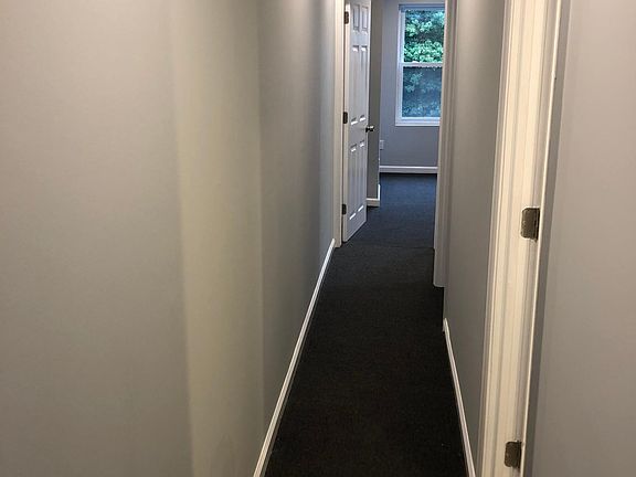4th image of 4944 Aspen St Floor 1