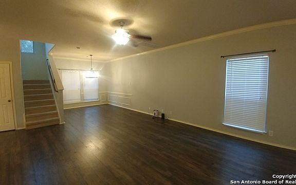 4th image of 10826 Buck Park