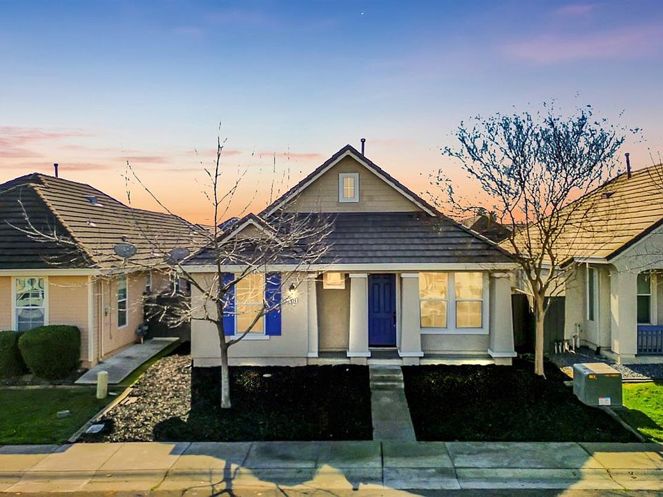 1st image of 1886 Dawnelle Way