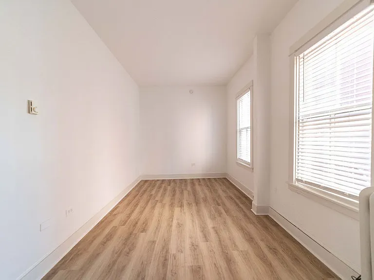 238 E Orange St #5 — Photo 6
