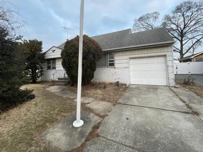 55 S Brookside Avenue, Freeport, NY, 11520