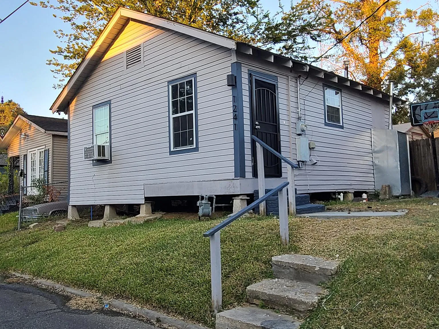 1 bed, 700 sqft, $1,000 — Photo 2