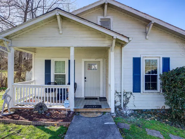 145 Sycamore St, Erwin, TN 37650