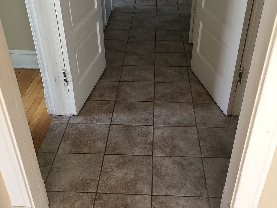 2nd image of 1331 Home Ave #2