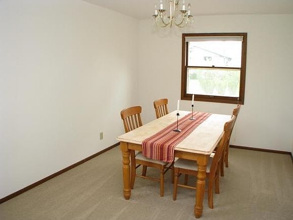 5th image of 119 Parkway Ct